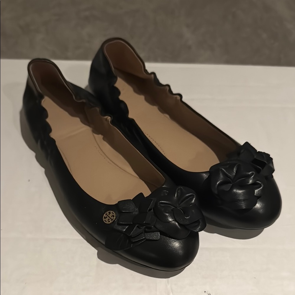 Tory Burch Black Leather Flats with Bow Detail